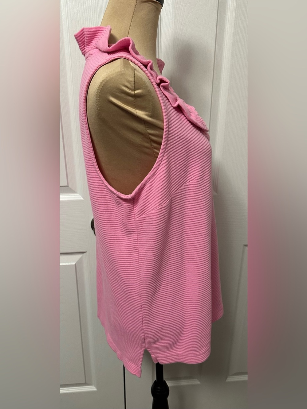 crown & ivy Pink Ruffled Neck Ribbed Tank - Picture 5 of 7